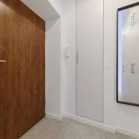 شقة Canary Corner Centre